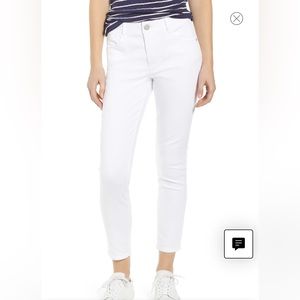 Like new Wit and Wisdom capri white jeans size 4